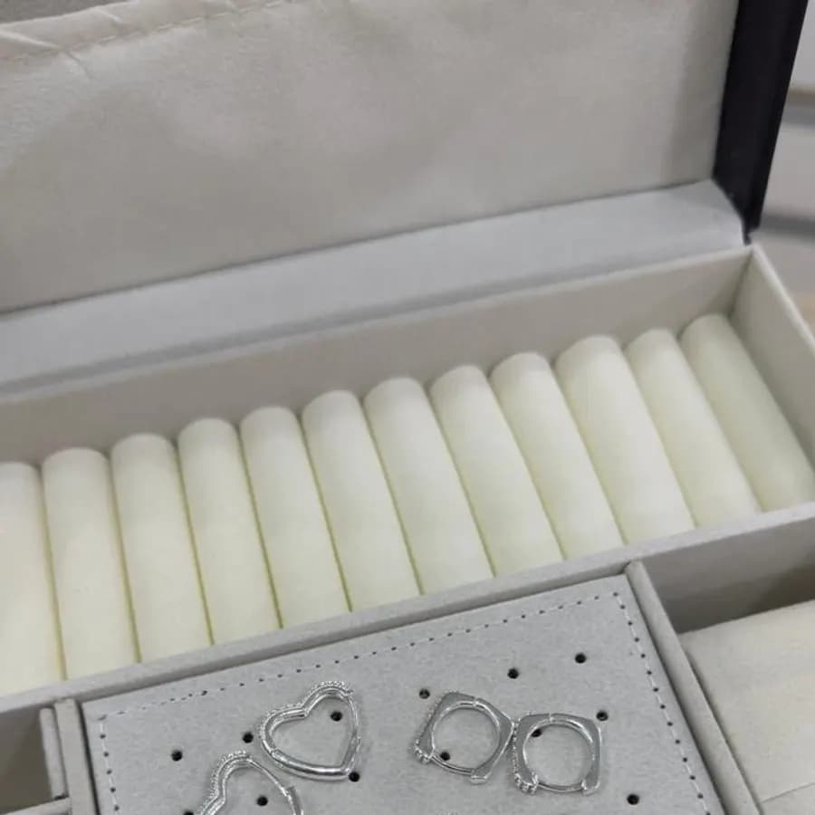 Kit 5 Pares de Argolinhas Click Cravejadas - Prata Italiana